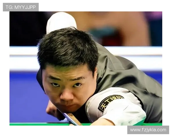 丁俊晖与卡斯尔激战正酣比分悬念不断引人关注